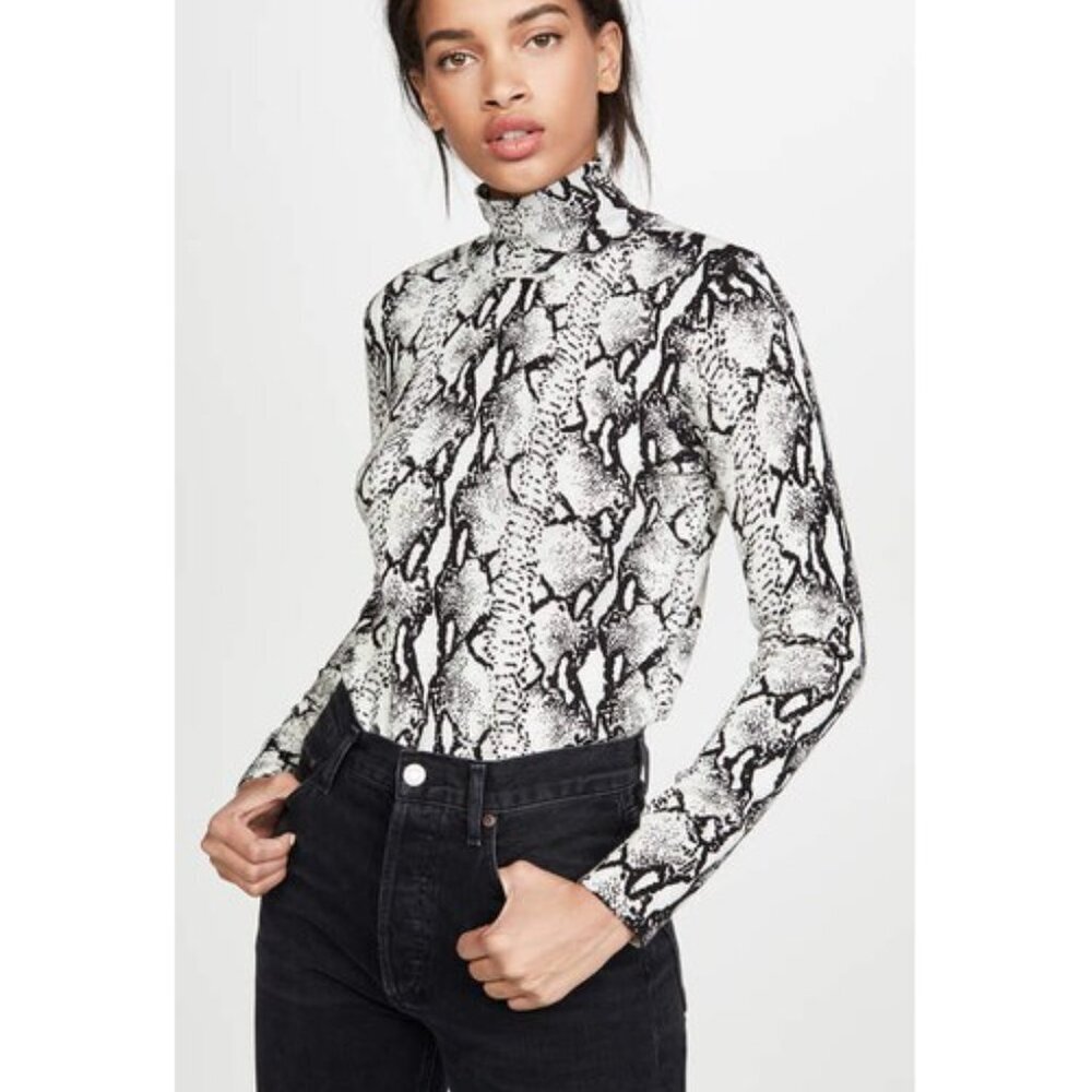 NWT 525 America Python Mock Neck Top, size small